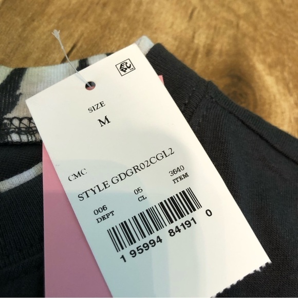 NWT Grateful Dead Always Be Grateful Always Be Kind Tshirt Girls Size Medium - Picture 6 of 7